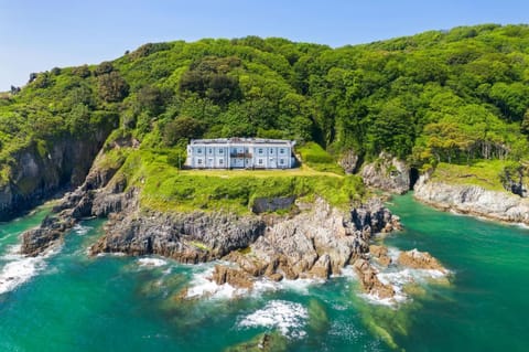 Property building, Sea view