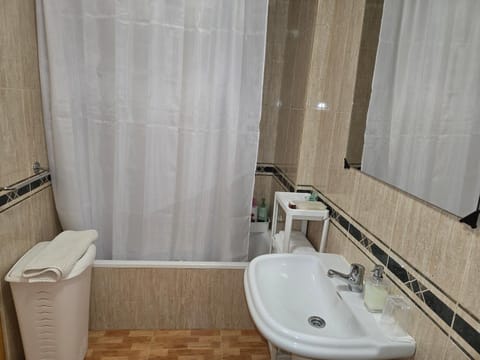 Acogedoras Habitaciónes en Madrid Vacation rental in Madrid