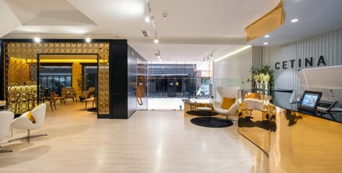 Lobby or reception, Lounge or bar