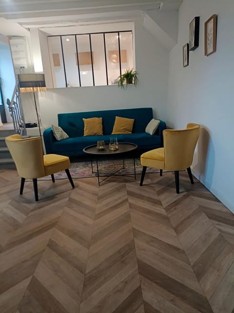 La Maison de Juliette maison entière avec garage et terrain House in Normandy