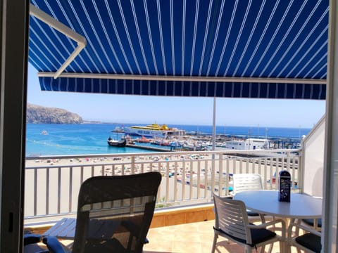View (from property/room), Balcony/Terrace, Sea view