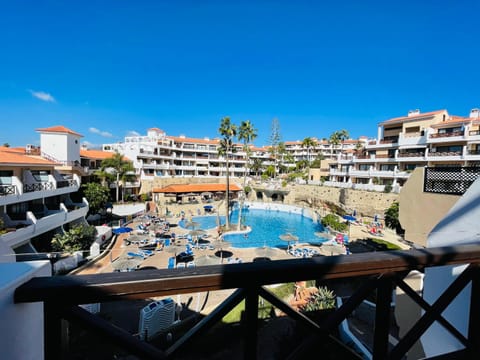 Property building, Pool view, Swimming pool