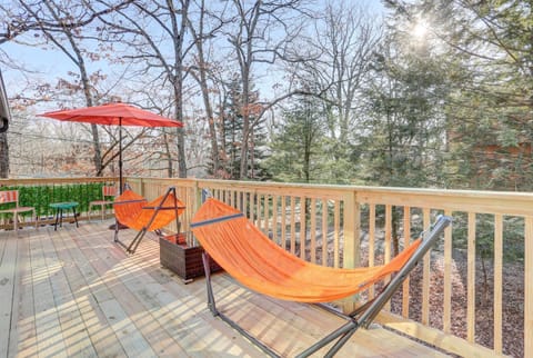 Modern 4BR house with Sauna and Gameroom House in Stroud Township