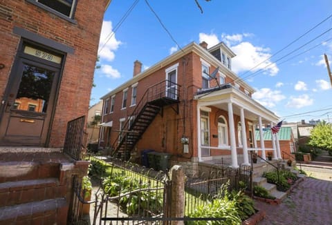 Housepitality - The City Gateway Apartment in German Village