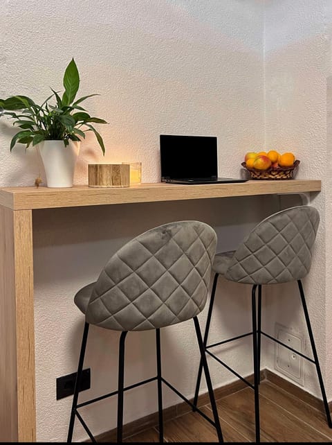 Seating area, hair dresser