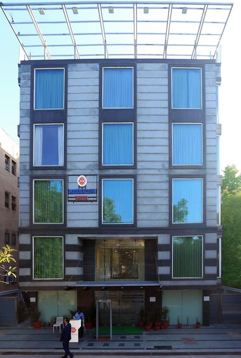 Property building, Facade/entrance