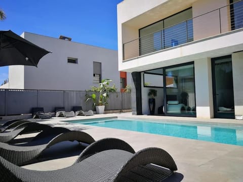 Pool view