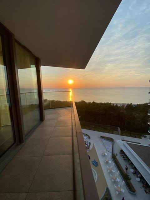 Property building, View (from property/room), Sea view, Sunset