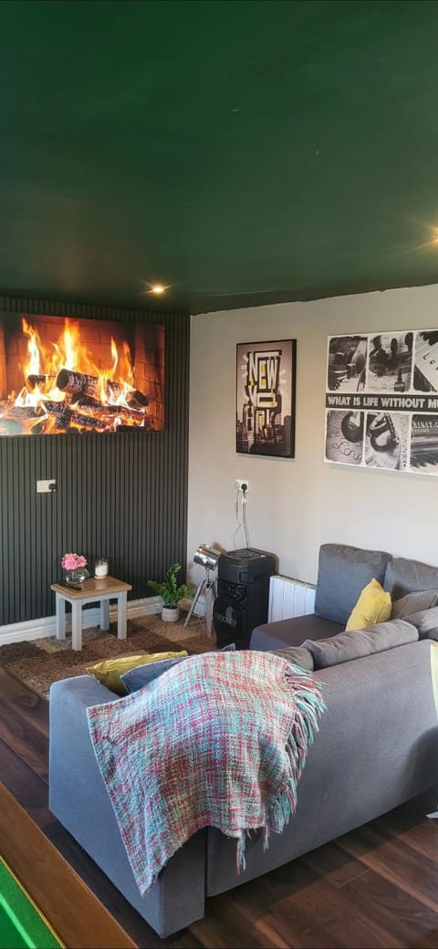 Atlantic Coast Lodge Apartment in County Clare