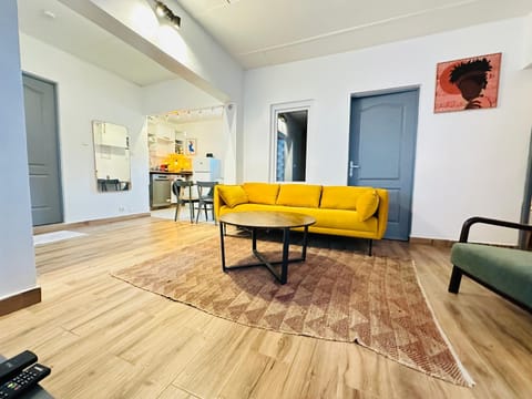Seating area