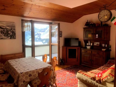 Rododendro- Bluchalet Apartment in Sauze d'Oulx