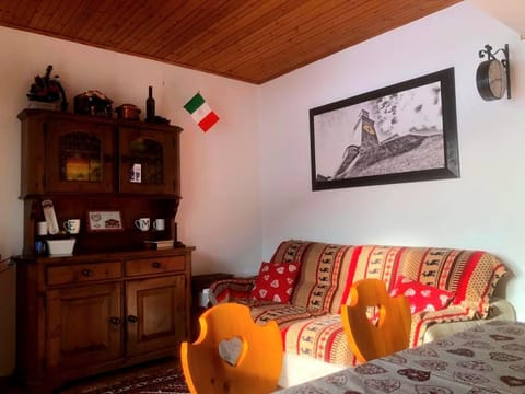 Rododendro- Bluchalet Apartment in Sauze d'Oulx