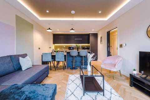 Winter Sale! Lovely Central York Abode - Sleeps 6 Apartment in York