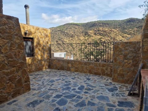 Balcony/Terrace, Mountain view