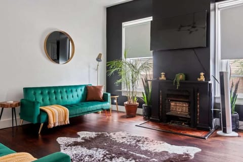 Living room, Seating area, flat iron