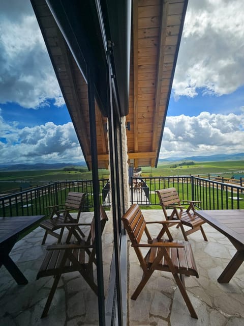 WOLFOREST Chalet in Montenegro