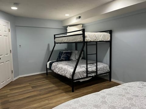 Cozy Home for Family & Friends Gathering House in Beaverton