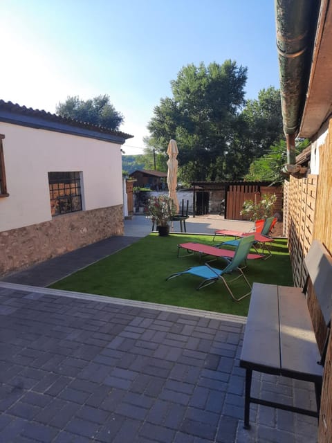 Patio, Garden, Balcony/Terrace