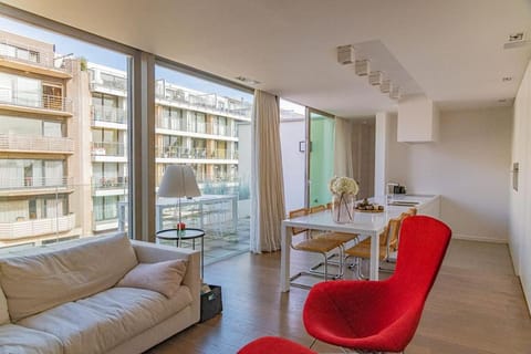 Balcony/Terrace, Living room, Seating area, Dining area