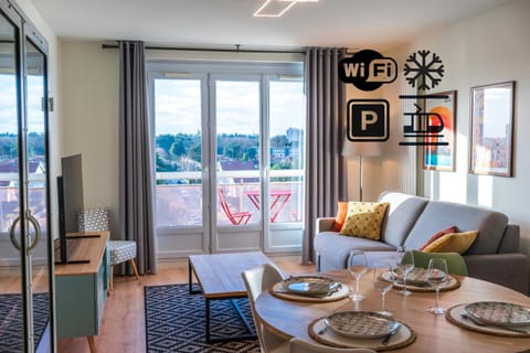 Balcony/Terrace, Living room, Seating area, Dining area