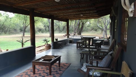 Patio, Seating area