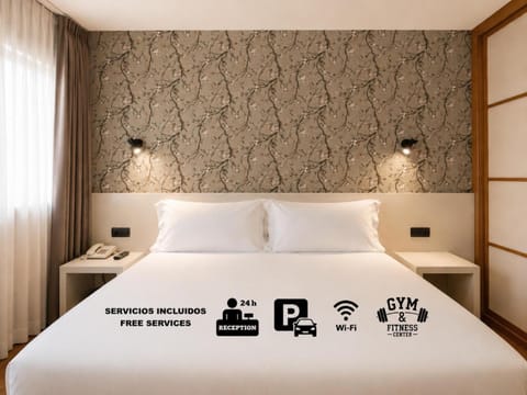 Bed, Photo of the whole room, Decorative detail, Bedroom, VIP