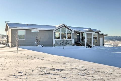 Cozy Home Mtn Views, AandC, in Heart of Star Valley Apartment in Wyoming