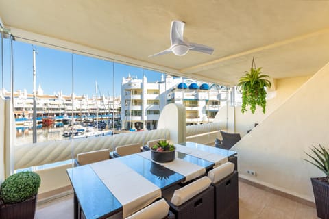 View (from property/room), Balcony/Terrace