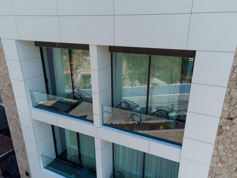 Nassau Hotel Hotel in Vlorë County, Albania