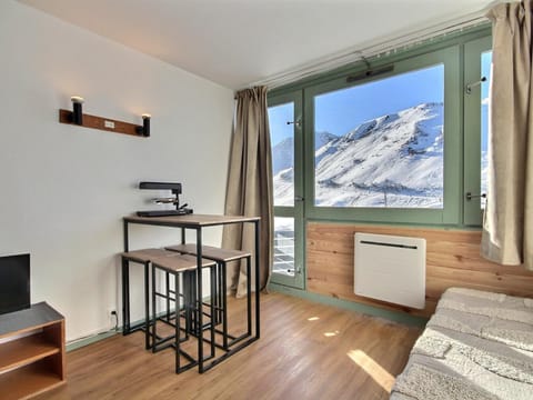 Joli studio pour 3/4 pers. face aux pistes avec balcon ensoleillé - FR-1-455-226 Apartment in Mâcot-la-Plagne