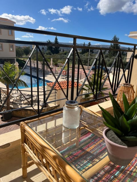 Property building, View (from property/room), Balcony/Terrace, Pool view, Swimming pool