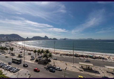 Luxo Frente Mar Copacabana Apartment in Rio de Janeiro