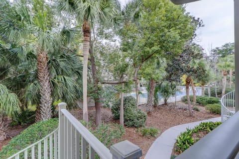 2 Kings Six twins Sleeper sofa Near Ocean Bikes & Beach Gear included House in South Forest Beach