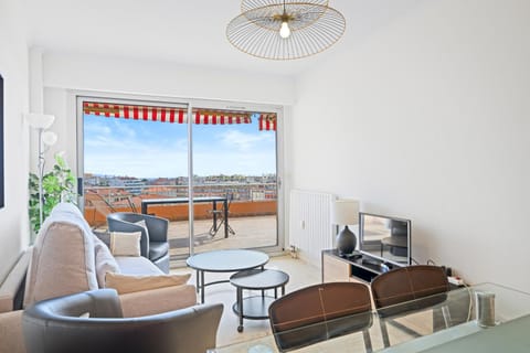 'L'Alicante proche' gare, terrasse, vue mer Apartment in Menton