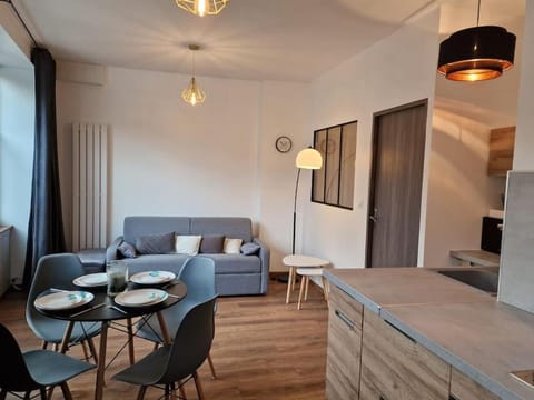 Kitchen or kitchenette, Living room, Dining area