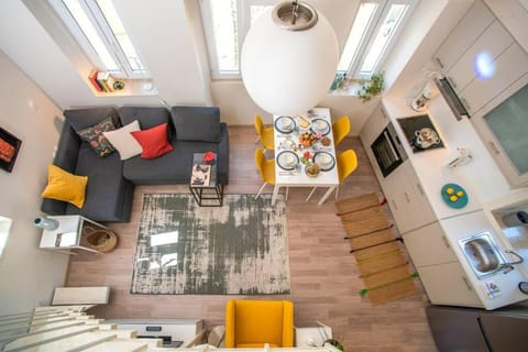 Kitchen or kitchenette, Living room, Seating area
