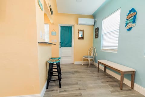 Gorgeous Beach Condo Apartment in Gulfport