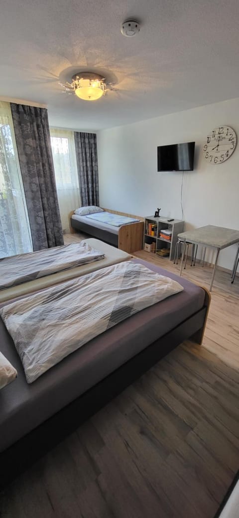 Steinhübel Uni-Nähe Apartment in Saarland, 66, Germany