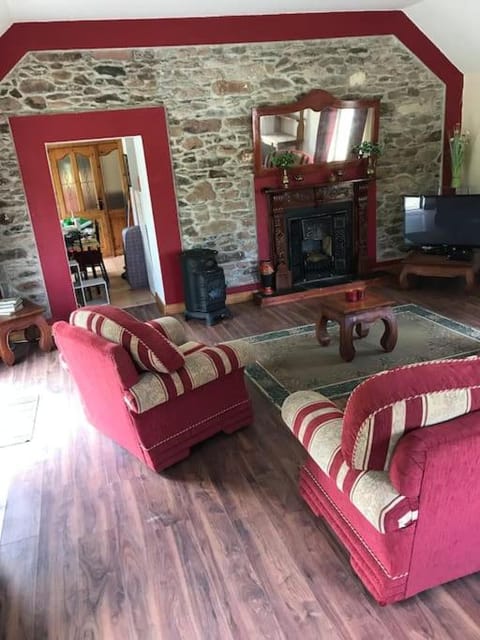 Castlegregory-Seaside 2 Bedroomed Cottage House in County Kerry
