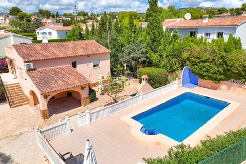 Property building, Garden, Pool view