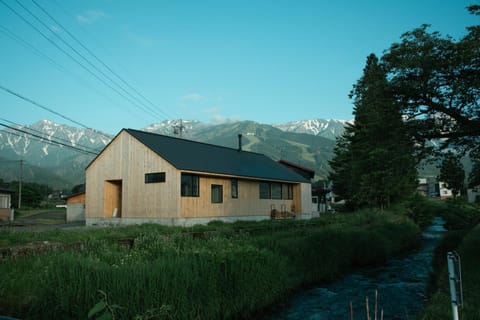 Property building, View (from property/room)