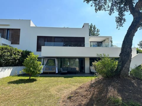Garden, Garden view