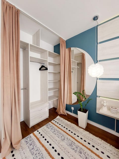 Bed, Bedroom, wardrobe, air conditioner