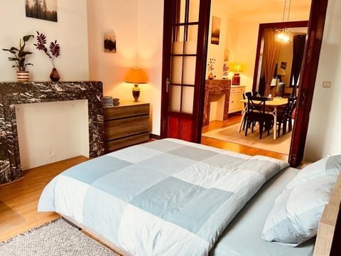 Cozy, comfortable apt, well located - EU ULB VUB Apartment in Ixelles