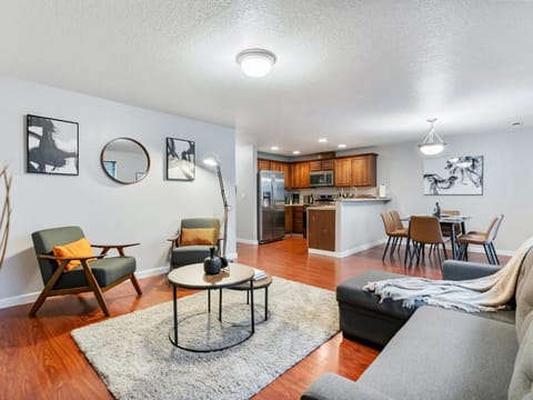 No Place Like Home House in Vancouver