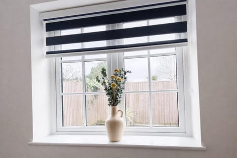 Spacious En-suite Private Double Bedroom Vacation rental in Oxford