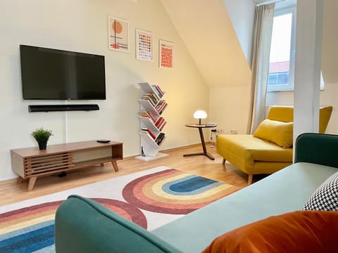 Communal lounge/ TV room, TV and multimedia, Living room, Photo of the whole room, Seating area, Evening entertainment