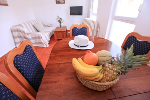 AG Komarna - Peljesac Bridge Apartments Apartment in Dubrovnik-Neretva County