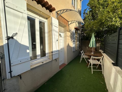 Patio, Balcony/Terrace