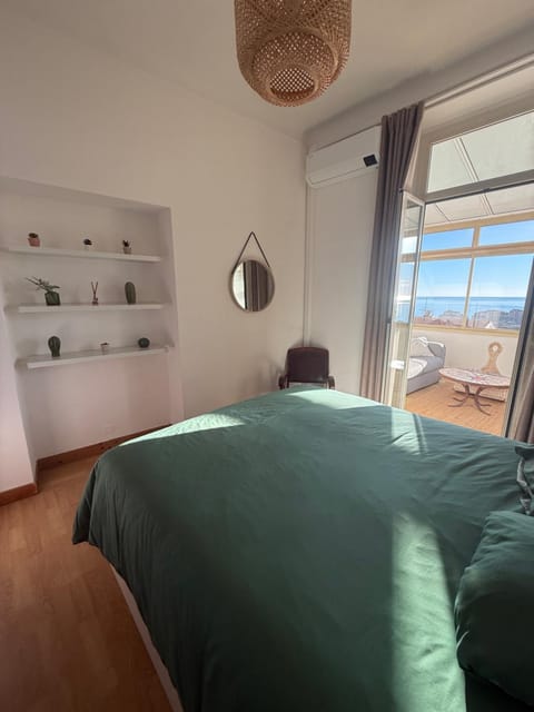 Frontiere de Monaco 3 Pieces Vue Mer Apartment in Cap-d'Ail